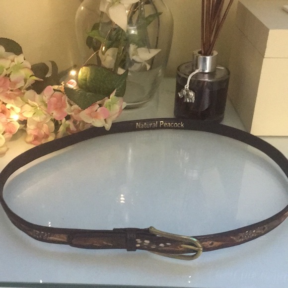 Women’s peacock feather and leather belt - Picture 2 of 5